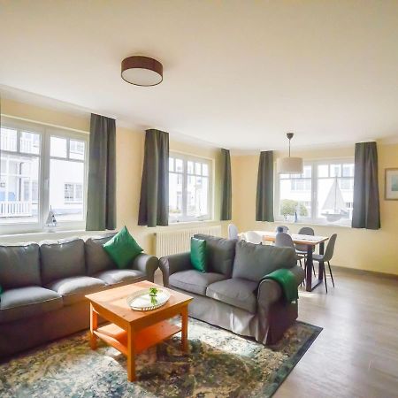 Strandvillen Binz - Ferienwohnung Mit 2 Schlafzimmern Und Balkon Ah-563 Bagian luar foto