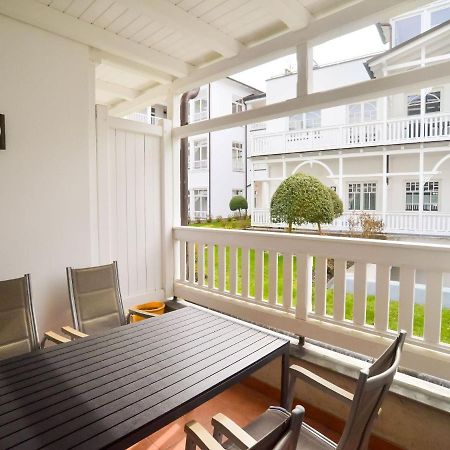 Strandvillen Binz - Ferienwohnung Mit 2 Schlafzimmern Und Balkon Ah-563 Bagian luar foto