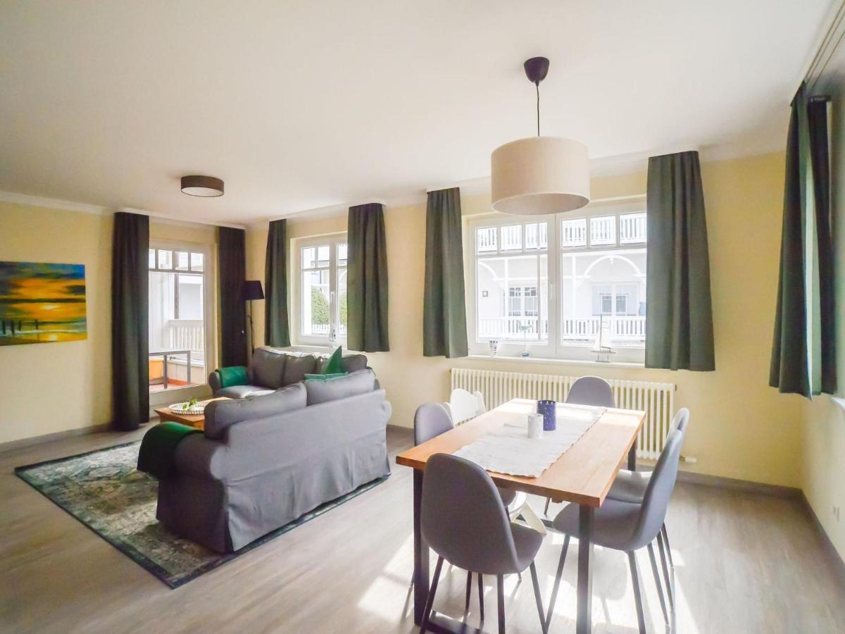 Strandvillen Binz - Ferienwohnung Mit 2 Schlafzimmern Und Balkon Ah-563 Bagian luar foto